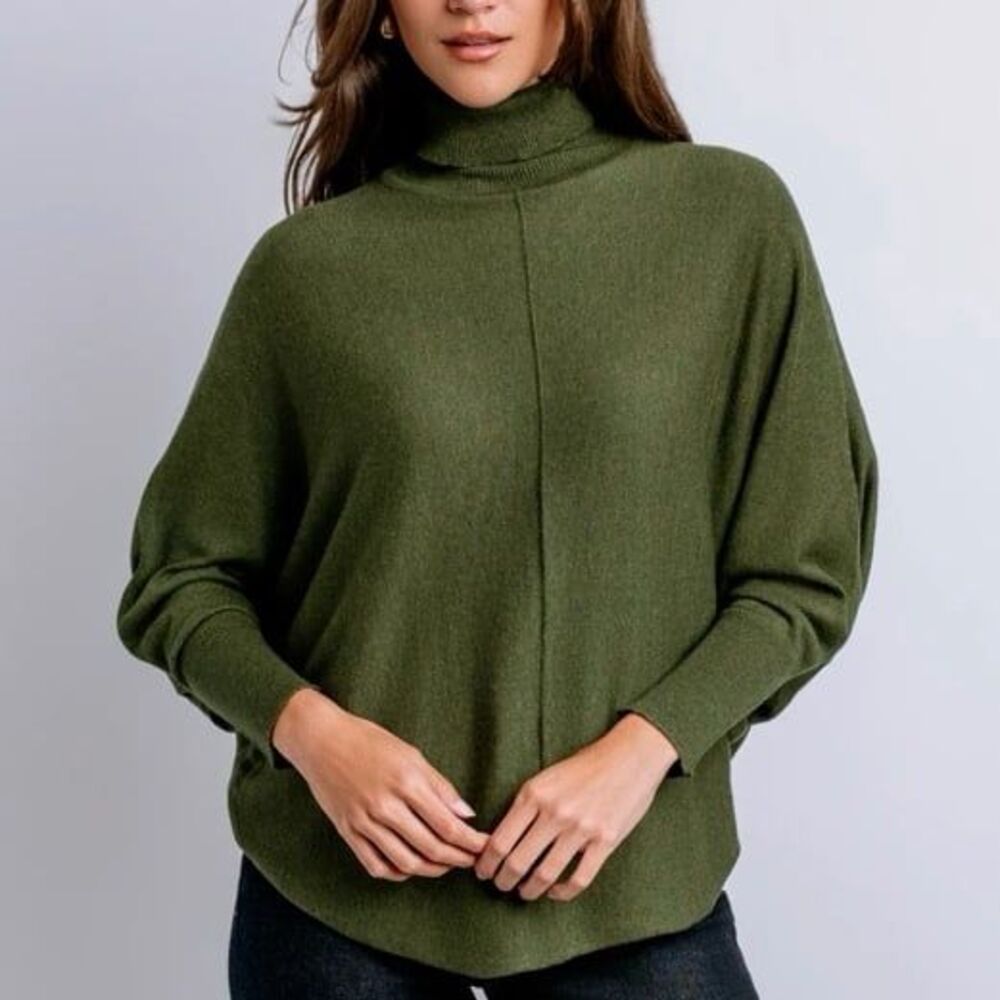 Kerisma Women’s Ryu Lin Cashmere Blend Turtleneck Sweater